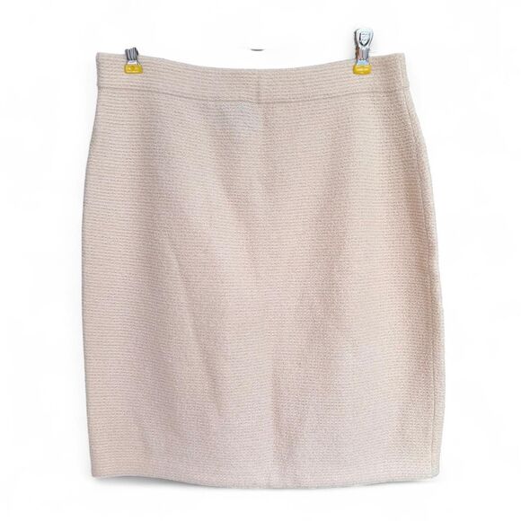 St. John Collection Dresses & Skirts - St. John cream knit mini skirt size 8